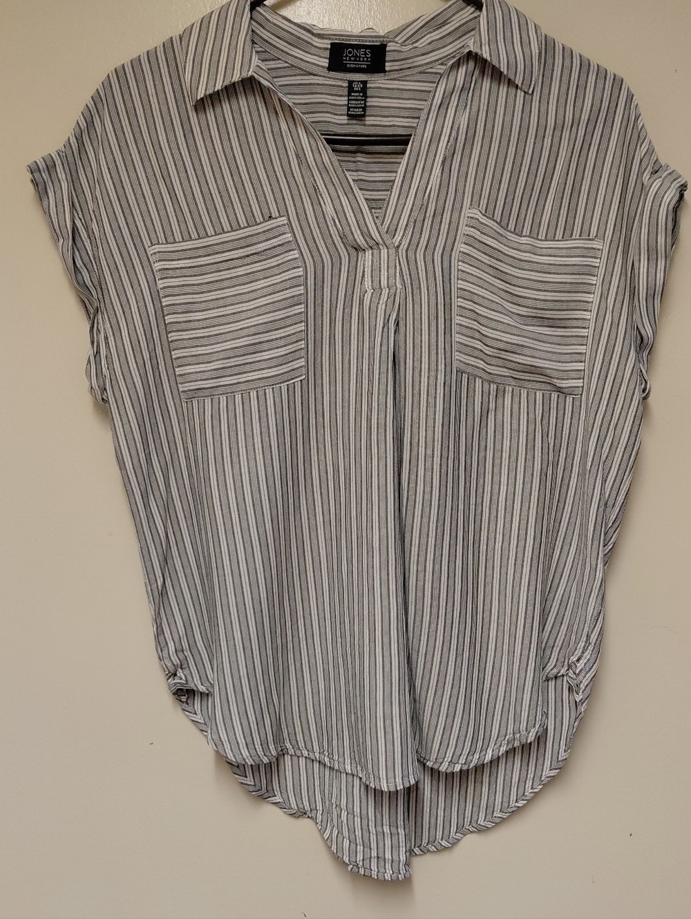 Jones Newyork Gray/White Striped Circle Blouse Top Size S